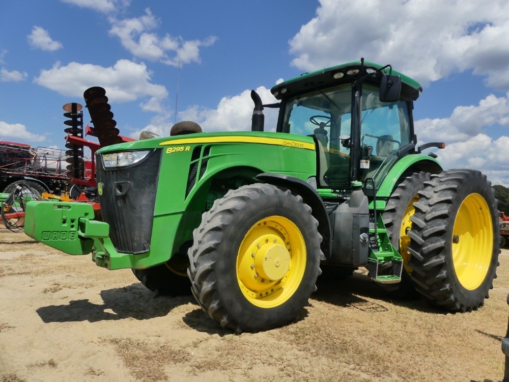 2015 John Deere 8295R (A50123)