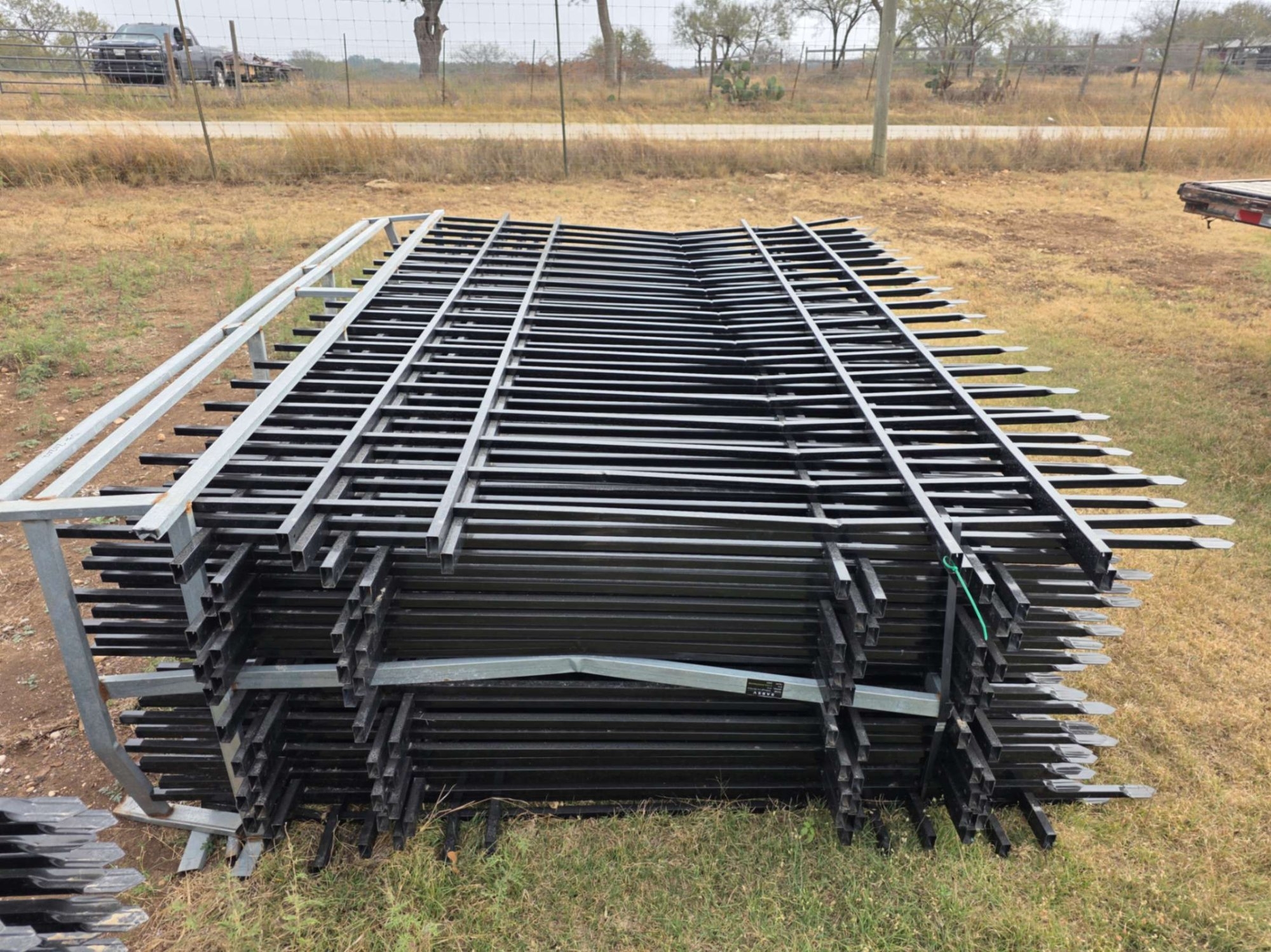 FENCE PANELS (A58216)