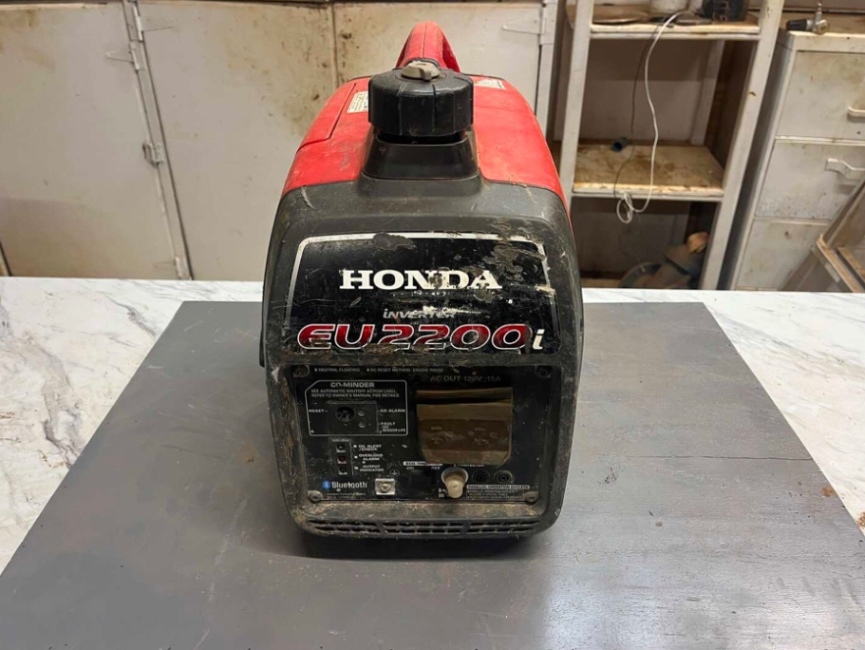 HONDA EU2200EI INVERTER GENERATOR (A50854)