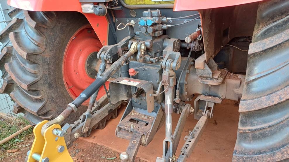 Adjustable lower arm.jpg