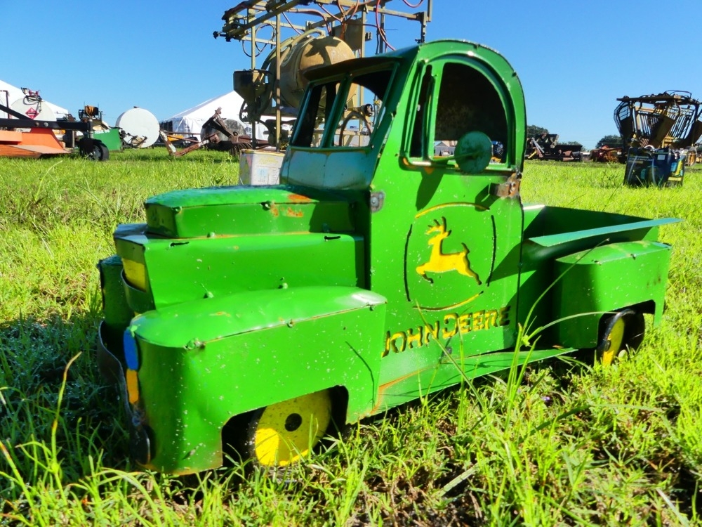 John Deere Metal Truck (A53316)