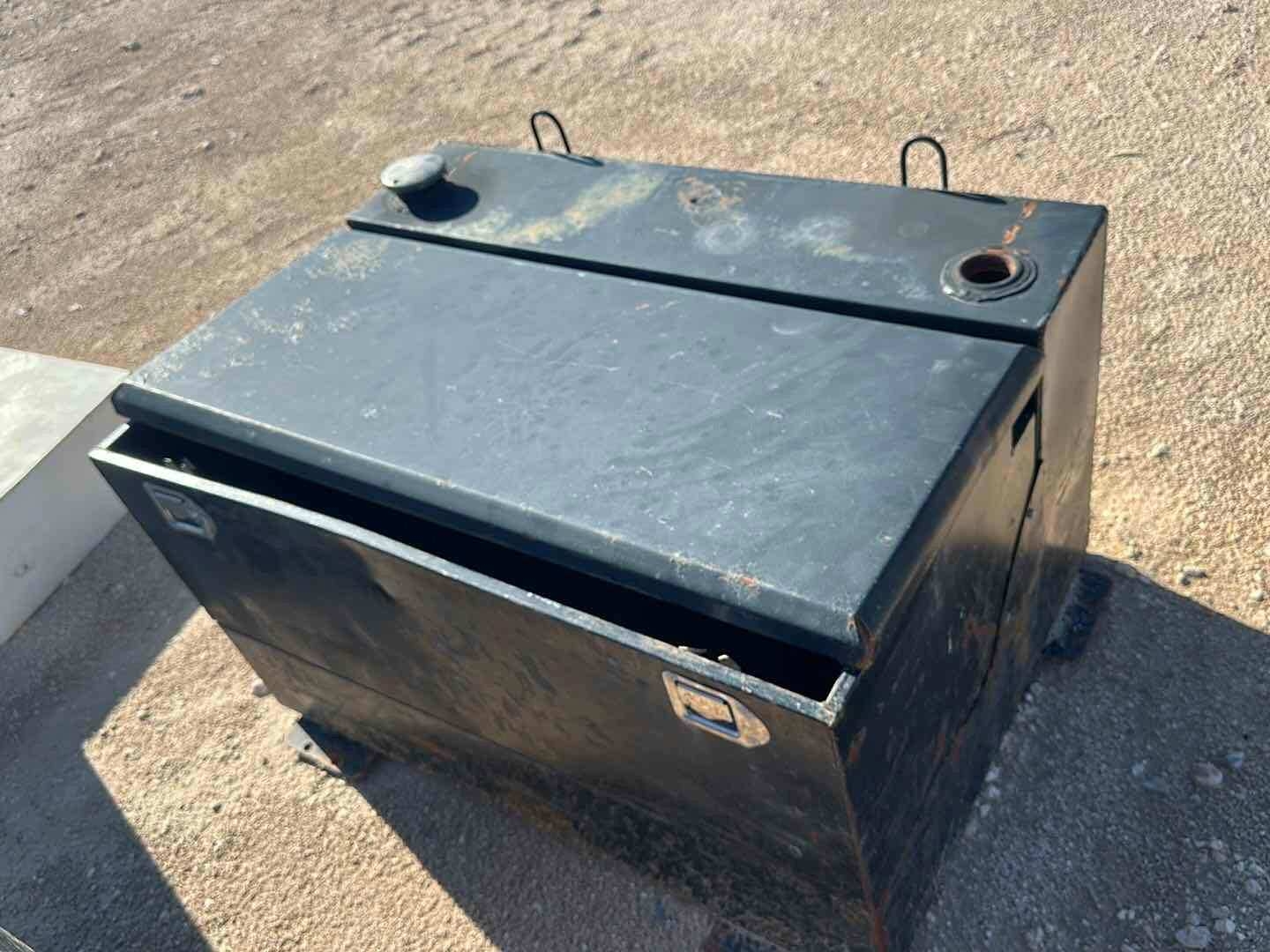 FUEL TANK/TOOL BOX COMBO (A50854)