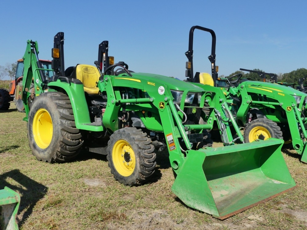 John Deere 3025E (A53317)