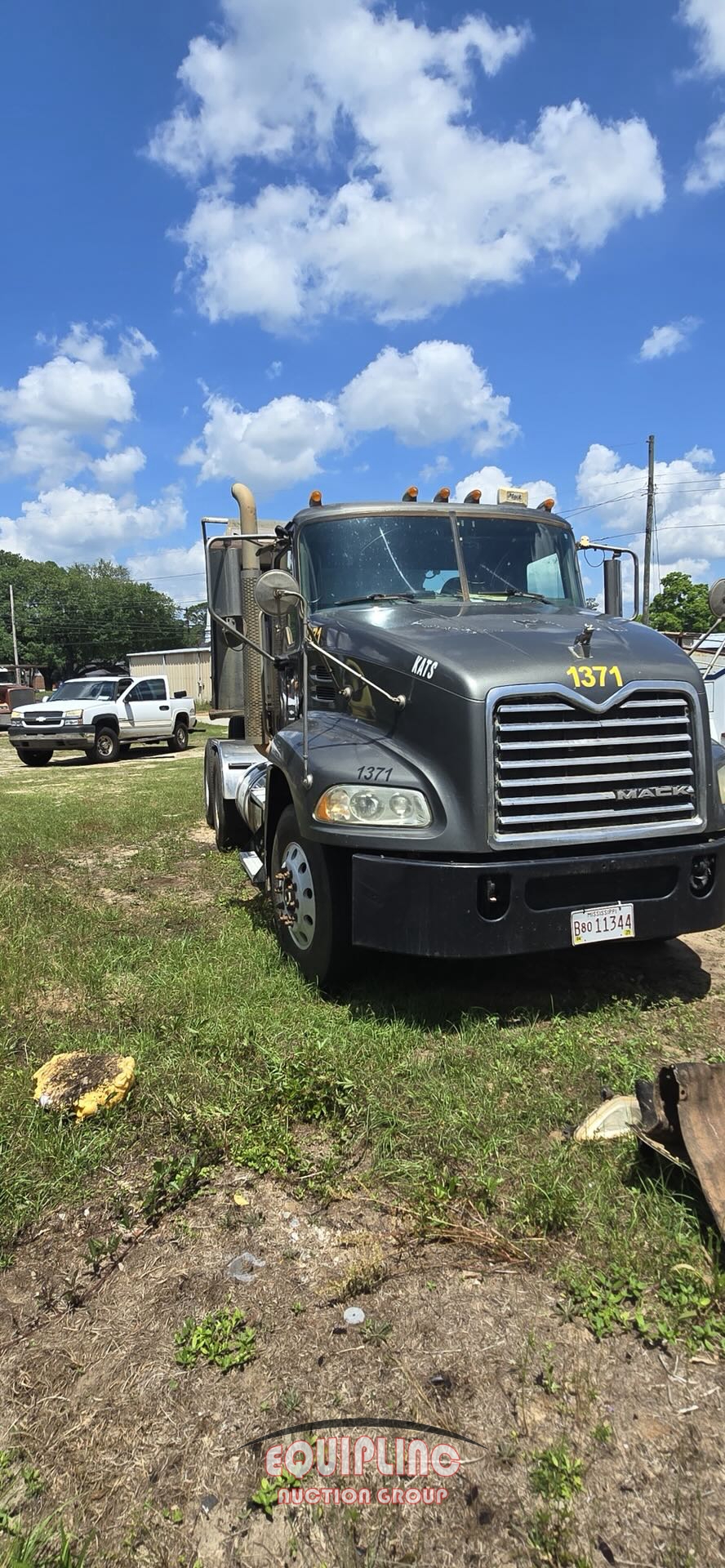 2012 MACK CXU613 TANDEM AXLE DAY CAB (A45676)