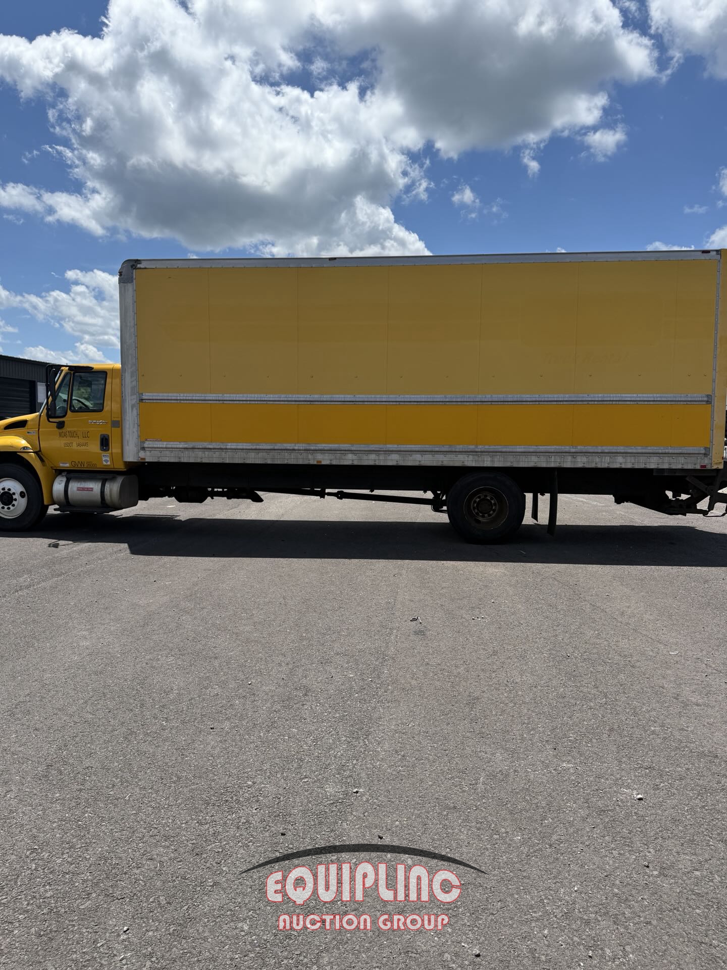 2013 INTERNATIONAL 4300 26FT BOX TRUCK (A51219)