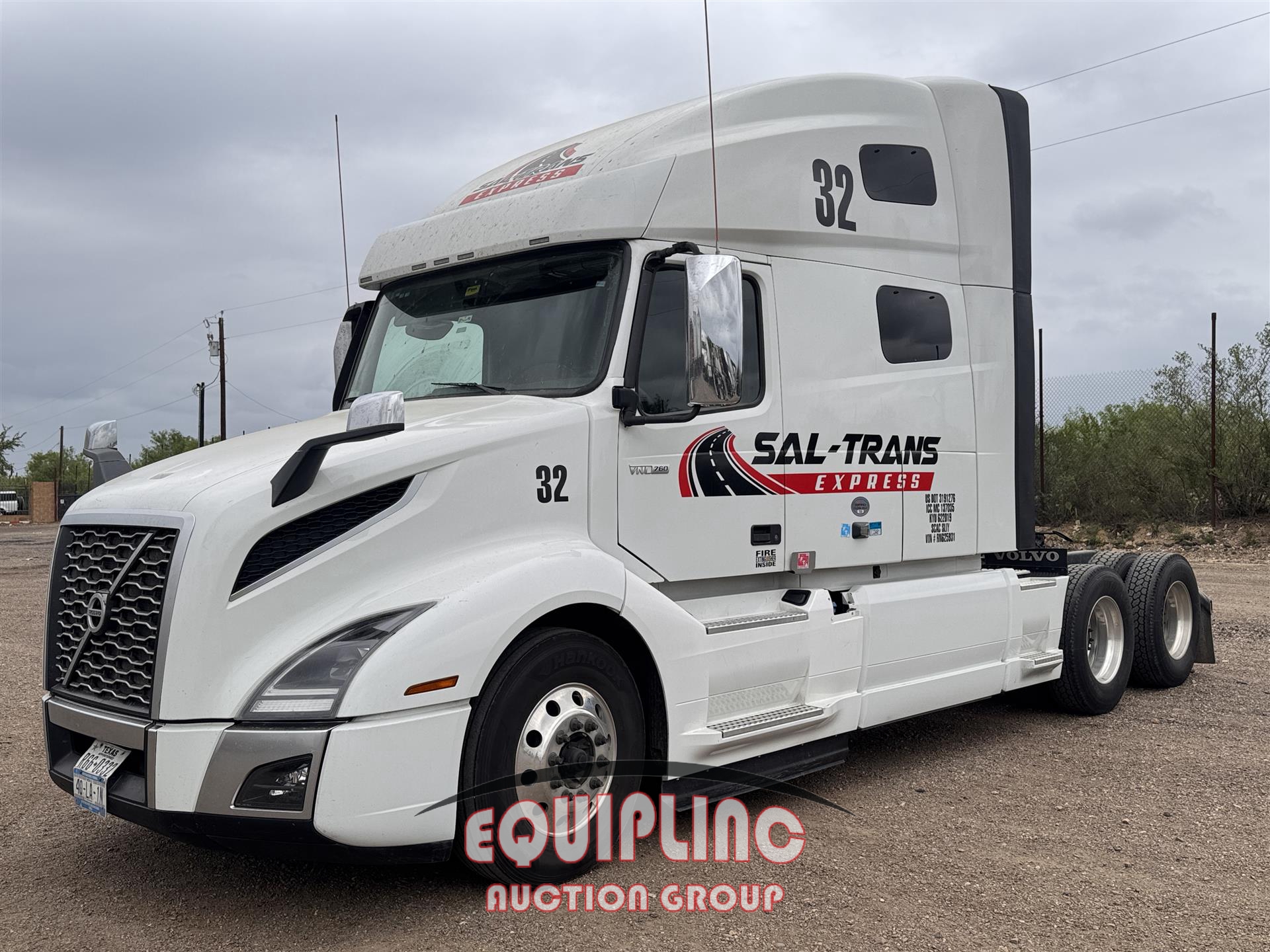 2024 VOLVO VNL760 TANDEM AXLE SLEEPER (A45677)