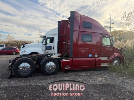 2019 VOLVO VNL64T860 TANDEM AXLE SLEEPER (A58018)