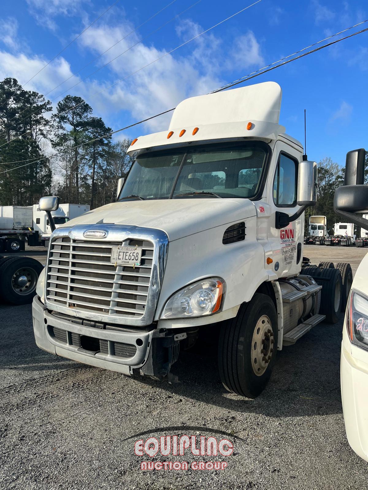 2013 FREIGHTLINER CASCADIA T/A 6X4 DAY CAB TRUCK (A67147)