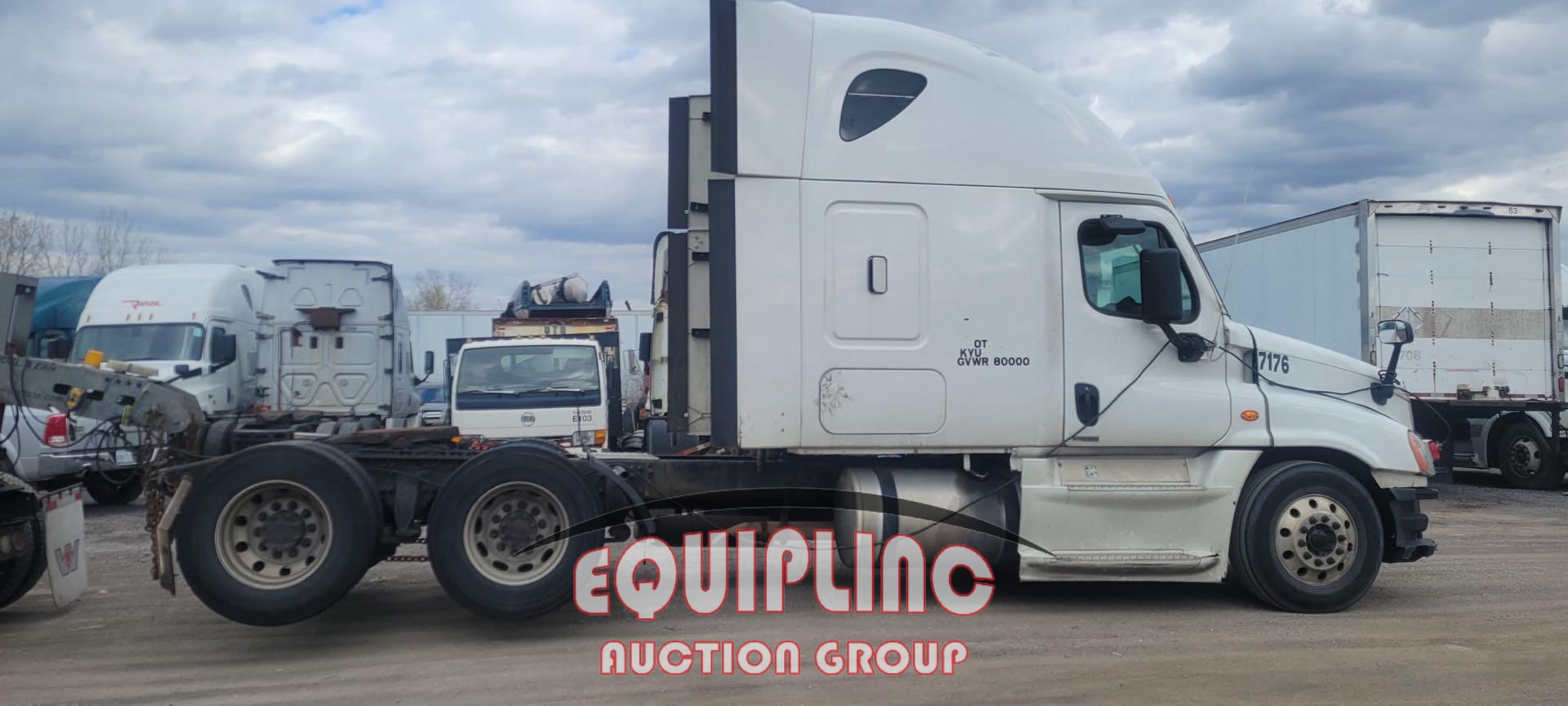 2016 FREIGHTLINER CASCADIA TANDEM AXLE SLEEPER (A43003)