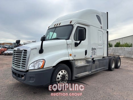 2018 FREIGHTLINER CASCADIA TANDEM AXLE SLEEPER (A51222)