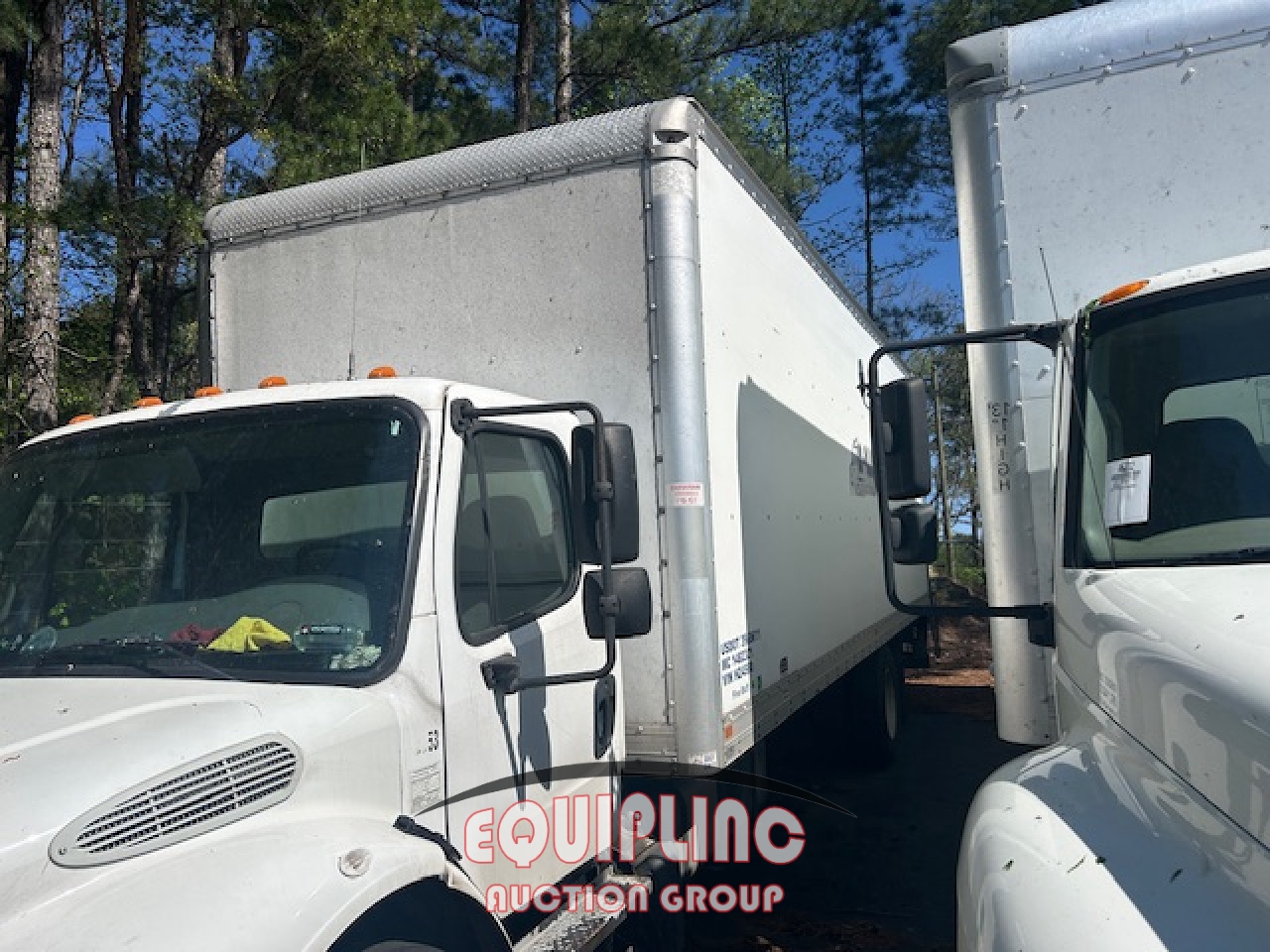 2017 FREIGHTLINER M2 106 26FT NON CDL BOX TRUCK (A43004)