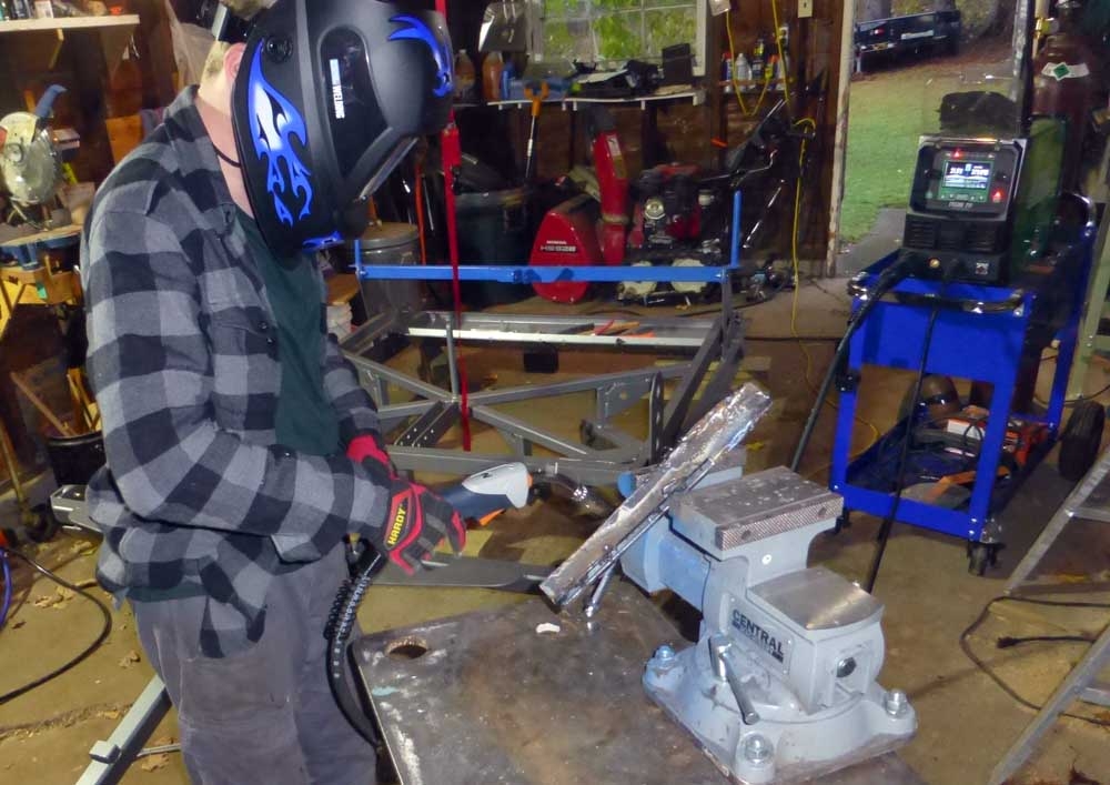 andrewweld608.jpg