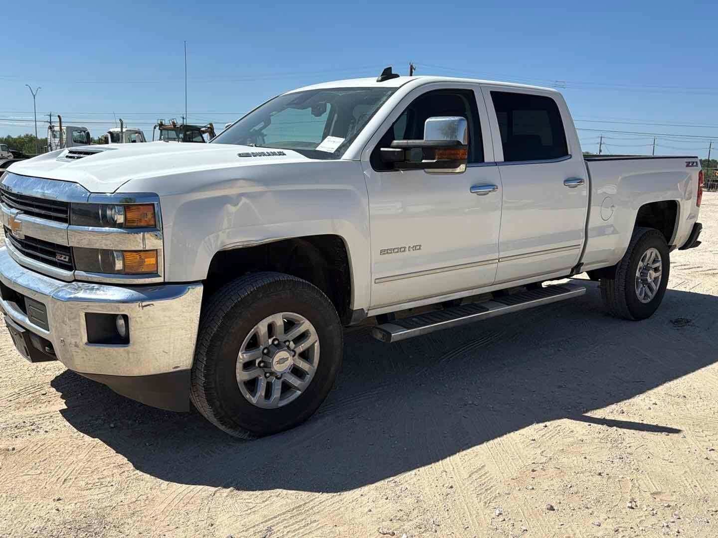 2017 CHEVROLET 2500 HD (A50854)