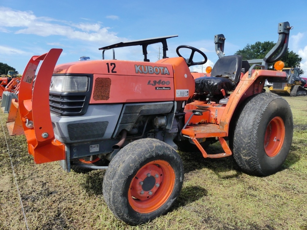 2010 Kubota L3400 (A50120)