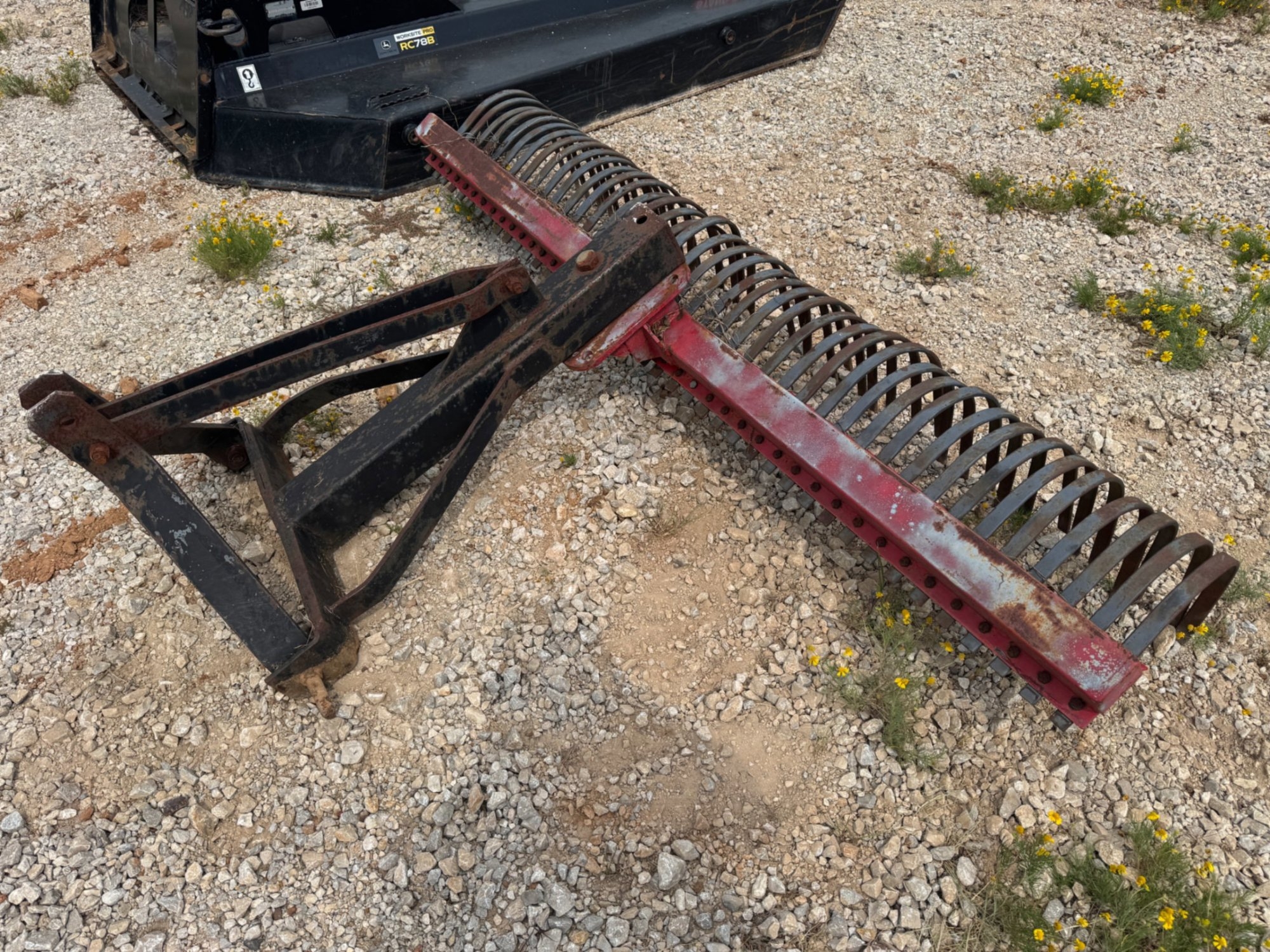 3 POINT  7FT RAKE (A52472)