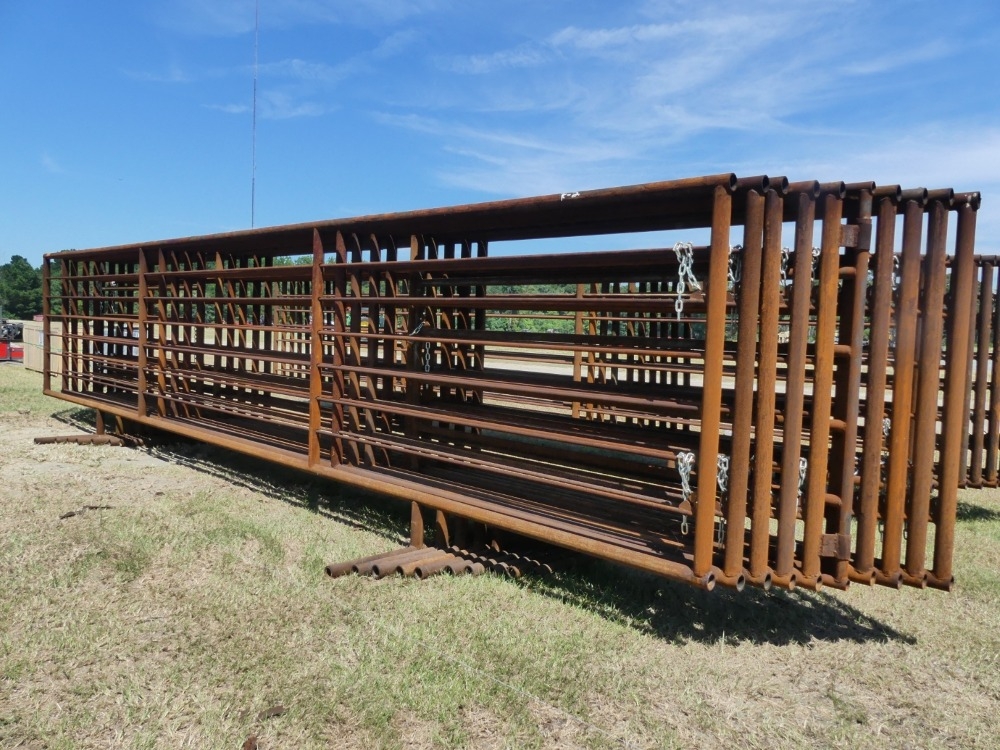 (10) 24' Free Standing Panels (A50123)