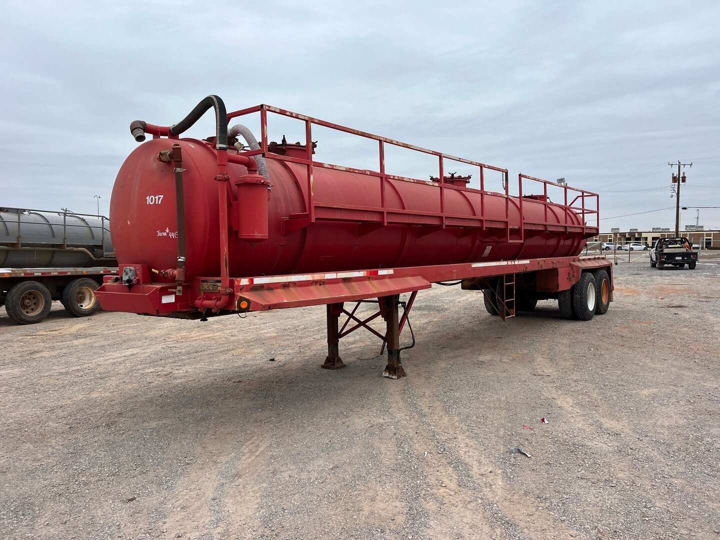 2004 V.E. ENTERPRISES 130 BBL STEEL VACUUM TANK TRAILER (A50854)