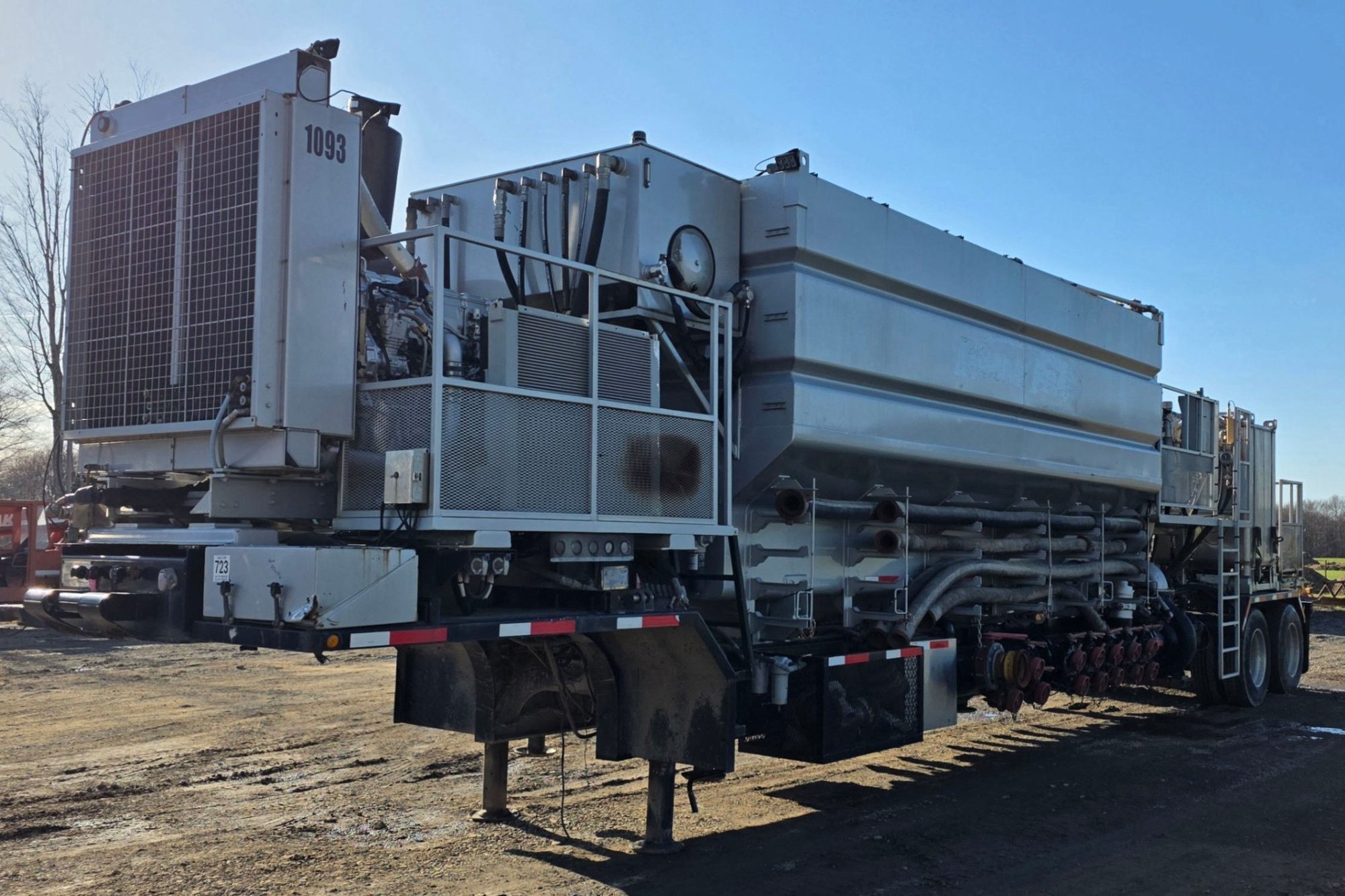 2012 PEERLESS HYDRATION TRAILER (A45333)