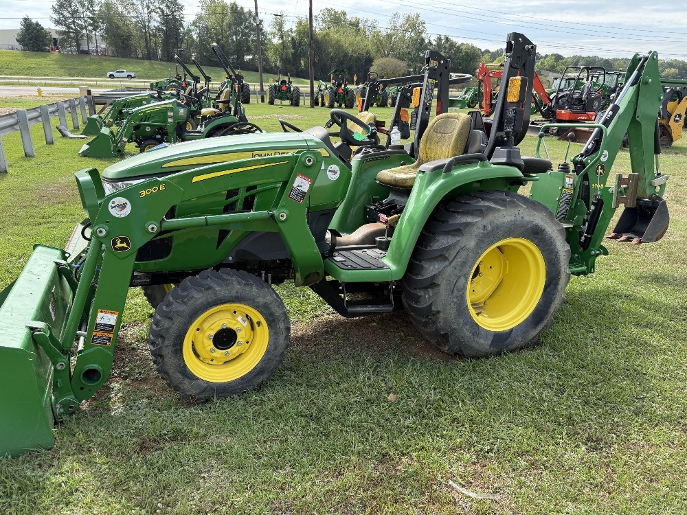 John Deere 3025E (A53317)