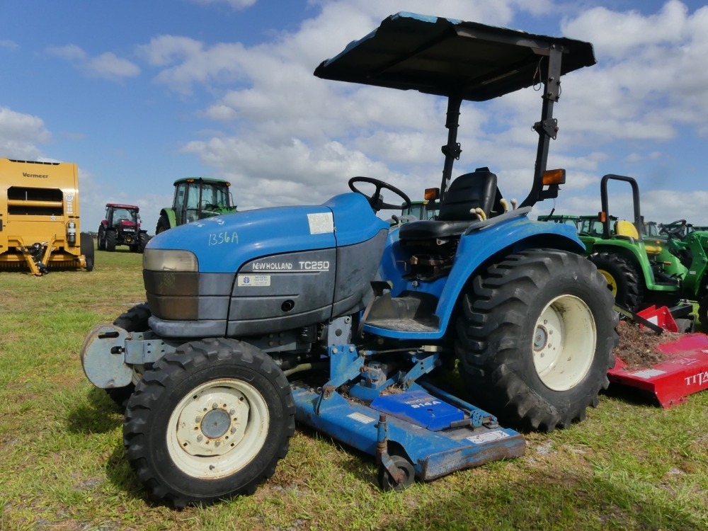 New Holland TC250 (A44501)