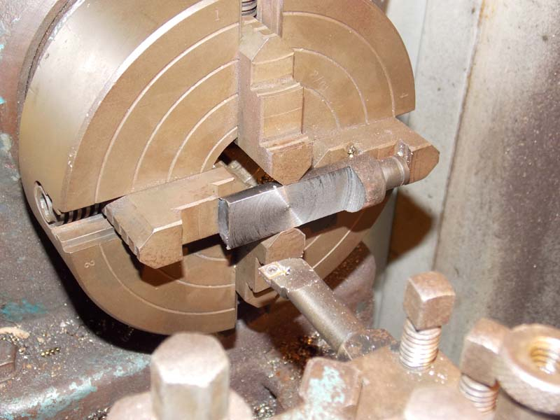blade guide bearing mount.jpg