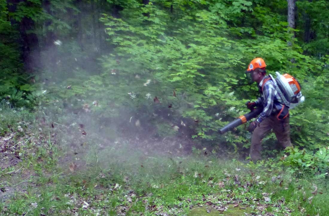 blower898.jpg