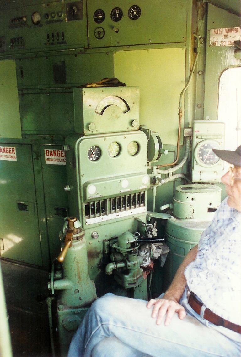 BN GP9 Control Stand 8-90 Nat Mus of Transport.jpg