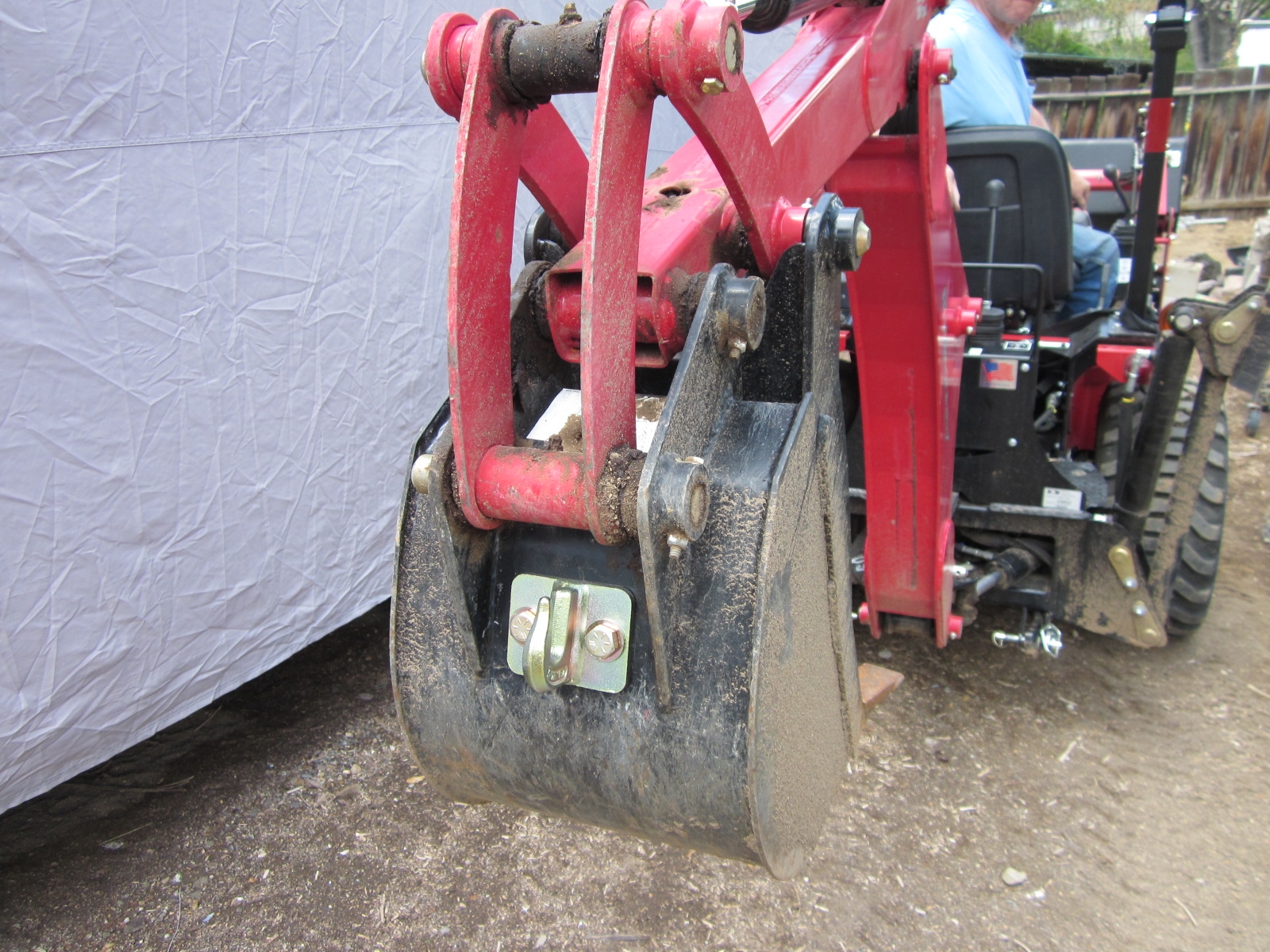 Bolt-On Hook--Backhoe--Mahindra-MAX24.jpg