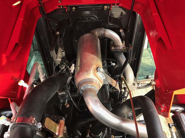 Bransonexhaust2.jpg