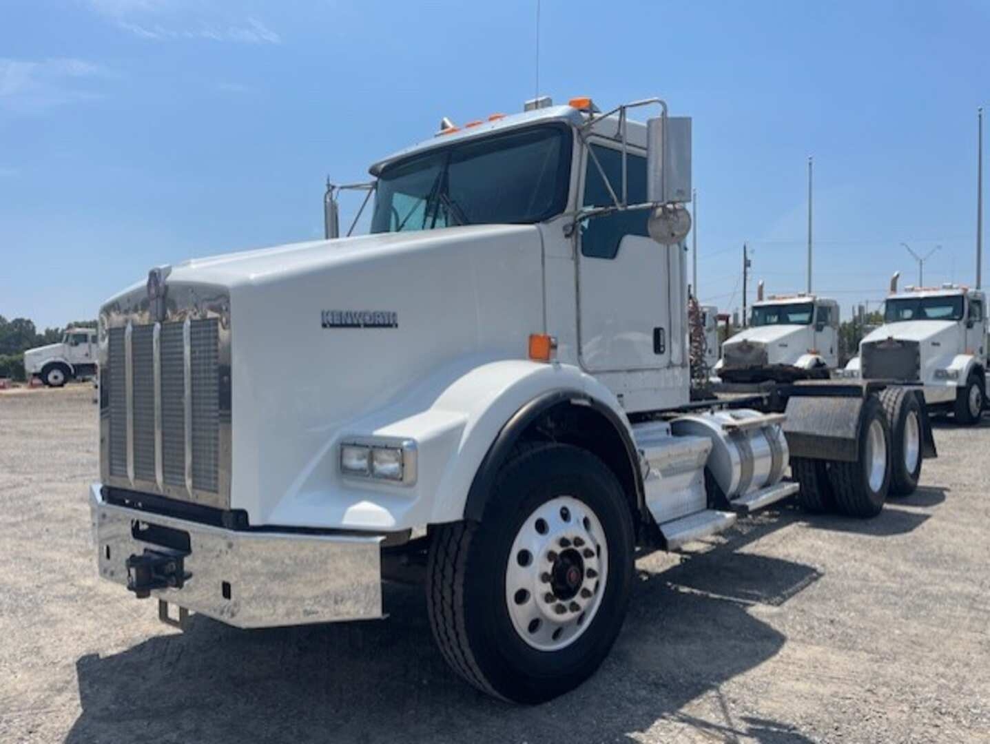 2019 KENWORTH T800 DAYCAB (A47001)
