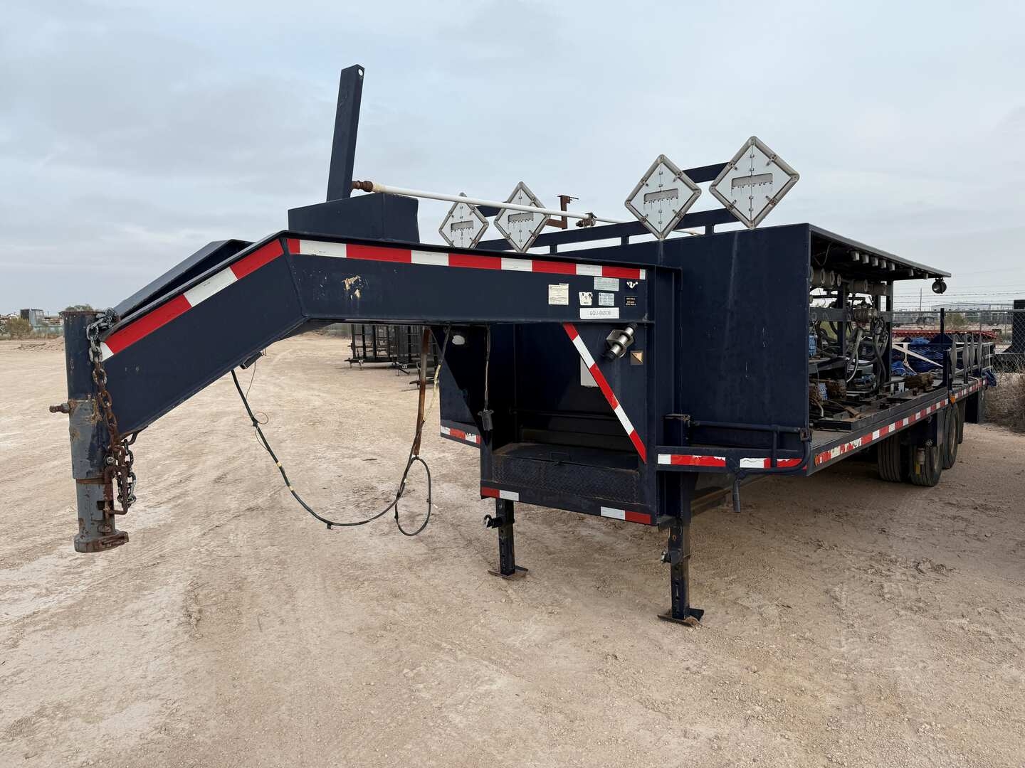 2011 TIGER CHEMISE GOOSENECK (A58216)