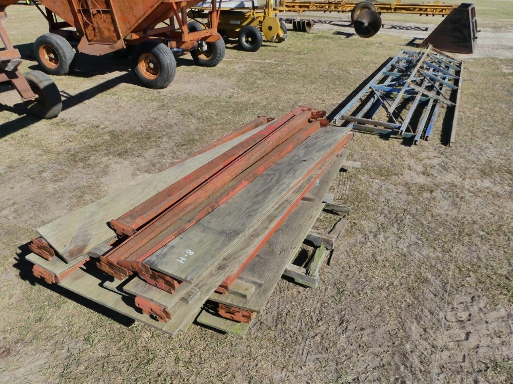 Warehouse Shelves (A56469)