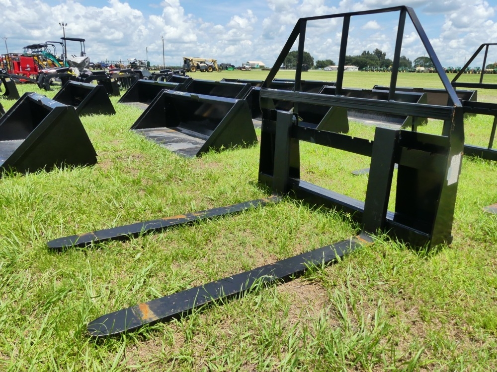 Mower King Q.A Pallet Forks (A50121)