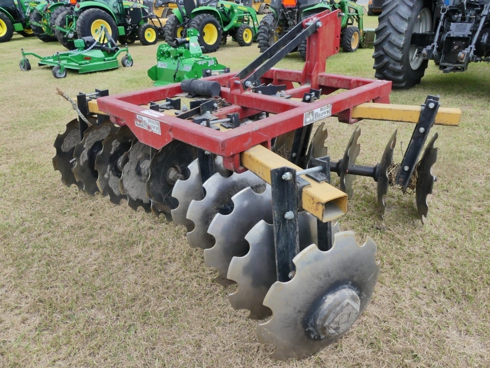Brown 3pt 6' Disc Harrow (A50123)
