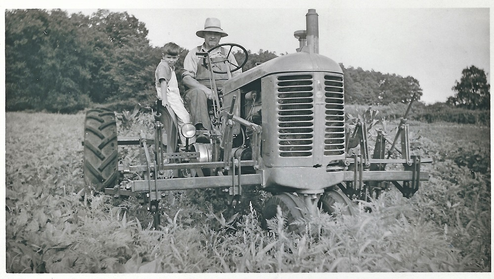 Case VAC 1945.jpg