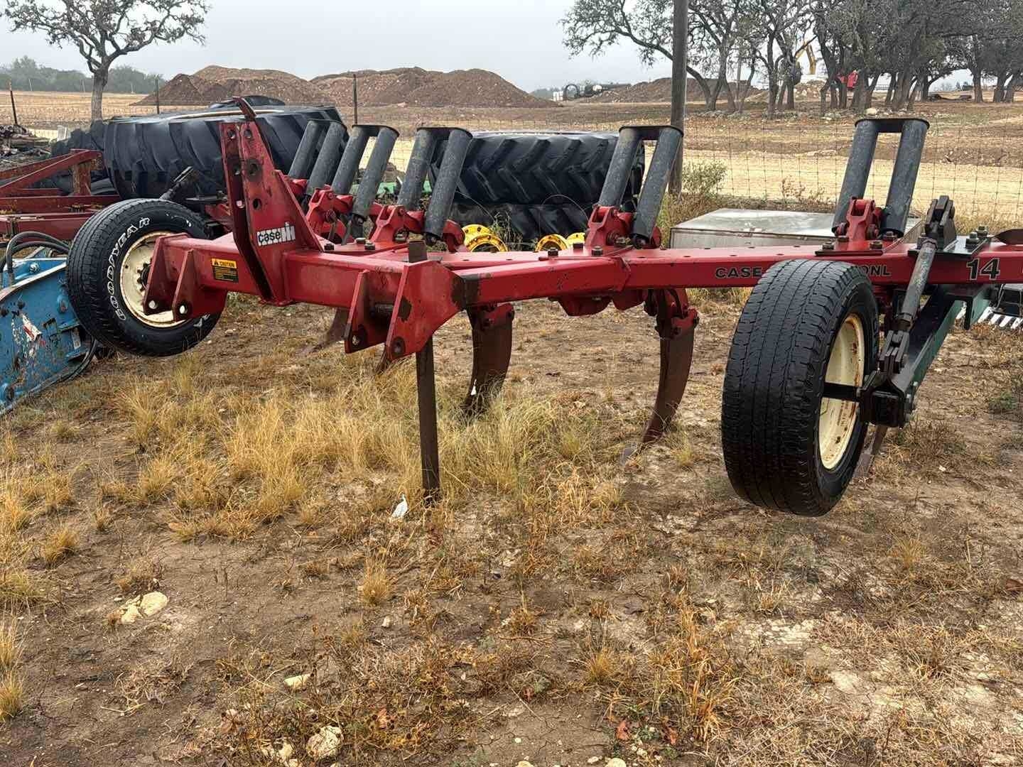 CASE ROOT PLOW (A58214)