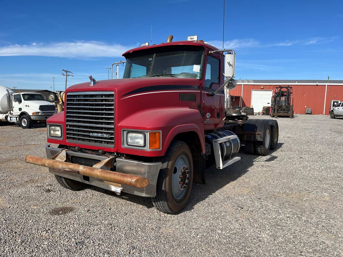 2012 MACK CHU613 (A58214)