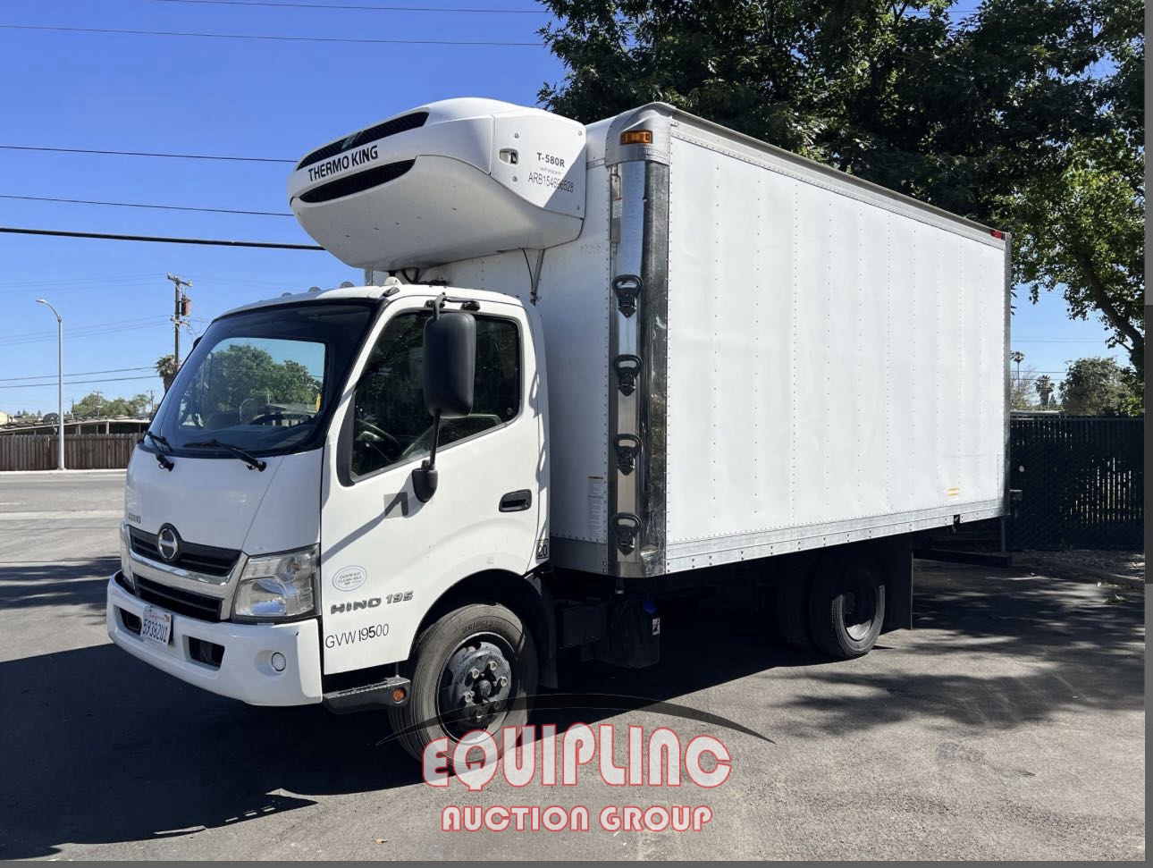 2015 HINO 195 16FT REEFER BOX TRUCK (A45678)