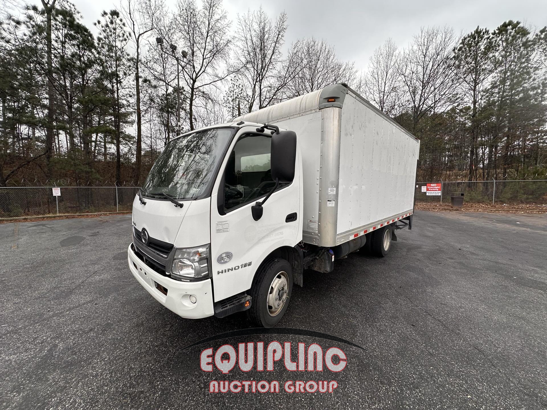2015 HINO 195 16FT BOX TRUCK (A59905)
