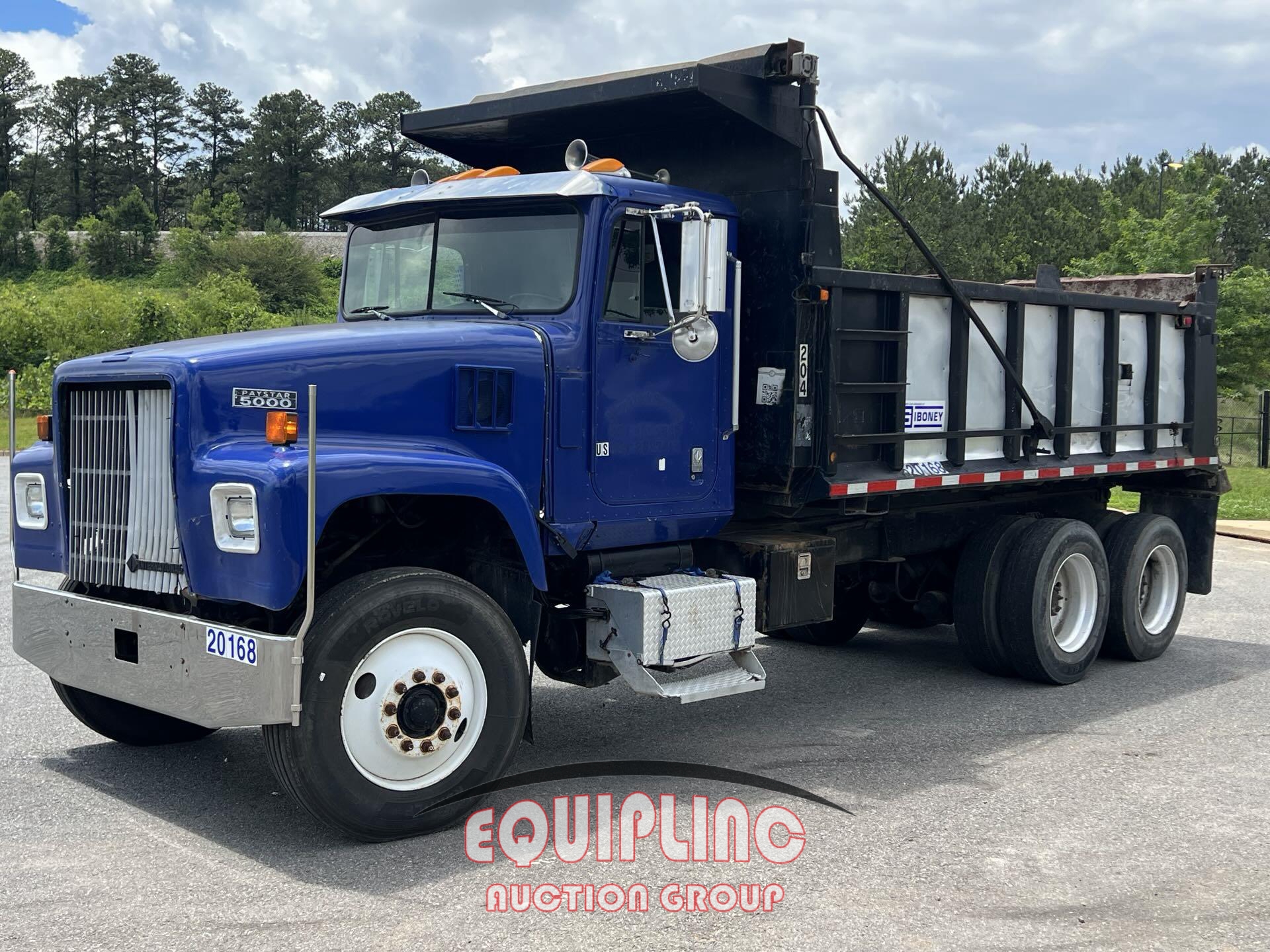 1999 INTERNATIONAL PAYSTAR 5000 TANDEM AXLE DUMP TRUCK (A45678)