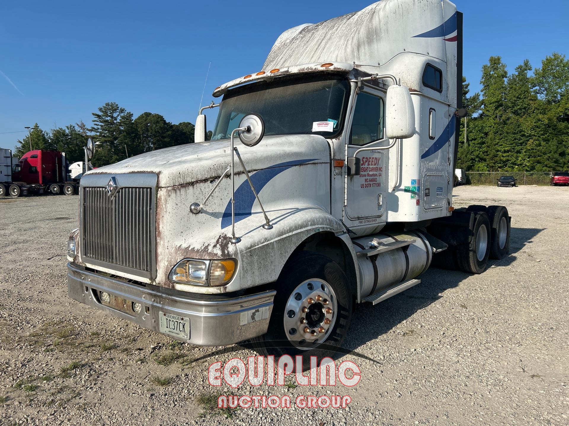 2005 INTERNATIONAL 9400I TANDEM AXLE SLEEPER TRUCK (A54313)