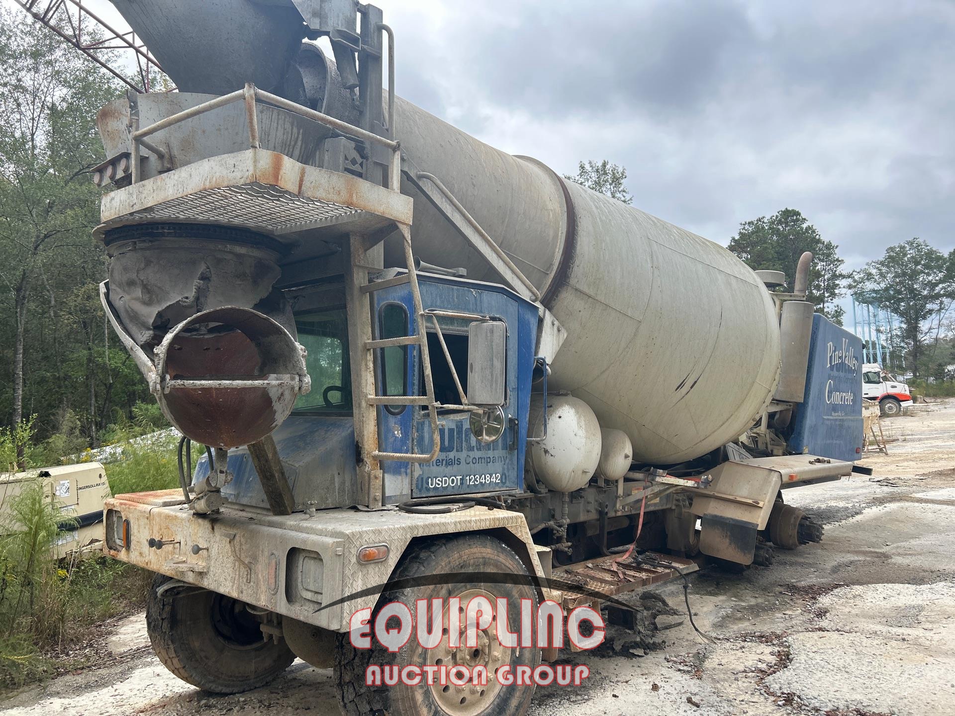 2006 TEREX FRONT DISCHARGE CONCRETE TRUCK (A54313)