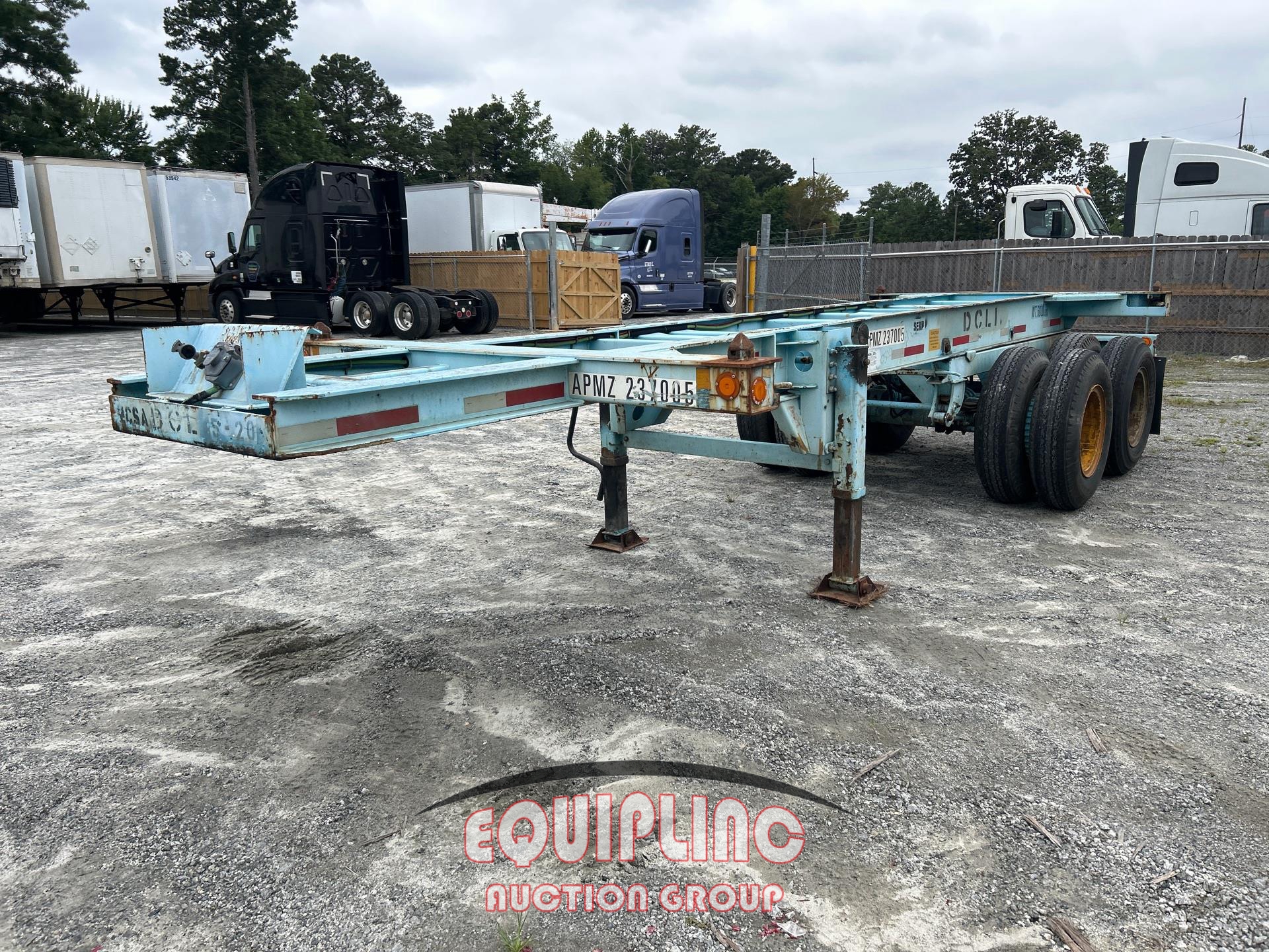 2006 CIMC SZJ9341TJZ03 20FT CHASSIS TRAILER (A52141)