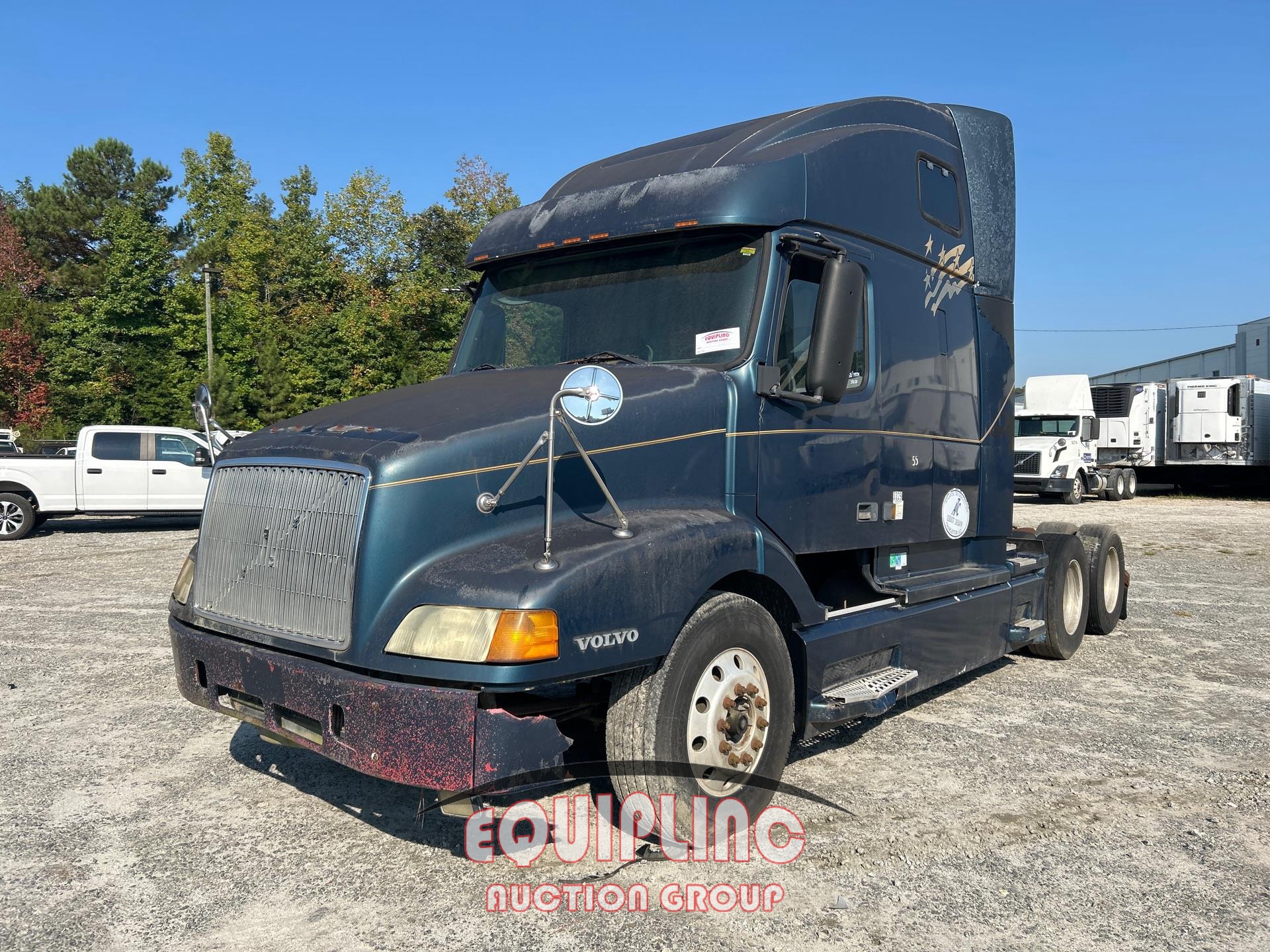 2003 VOLVO VNL TANDEM AXLE SLEEPER TRUCK (A54313)