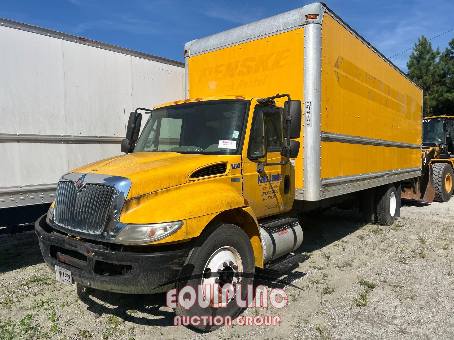 2012 INTERNATIONAL DURASTAR 26FT NON CDL BOX TRUCK (A58017)