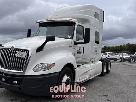 2018 INTERNATIONAL LT625 TANDEM AXLE SLEEPER (A54607)