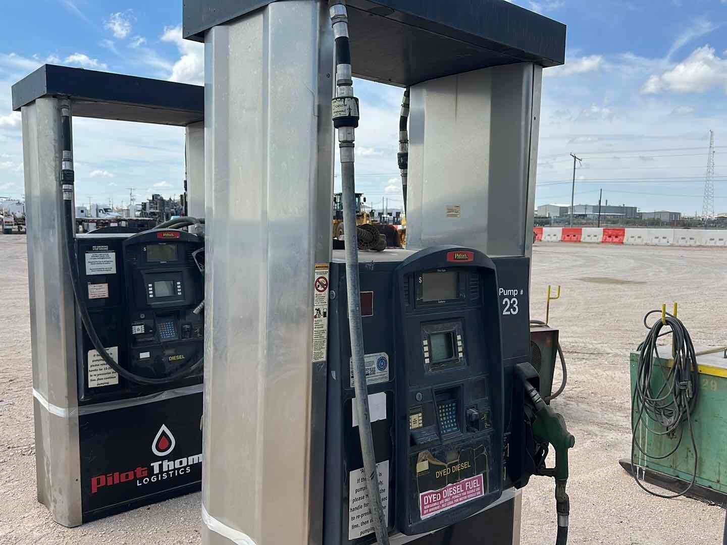 FUEL PUMP W/NOZZLE (A58216)