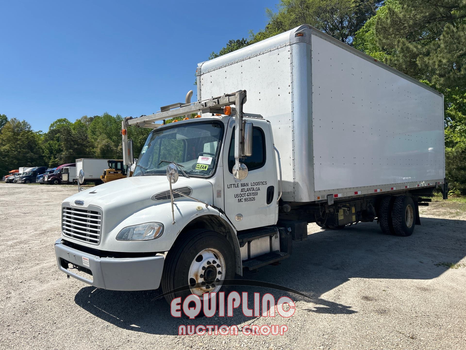 2017 FREIGHTLINER M2 26FT DEMOUNTABLE BOX TRUCK (A43004)