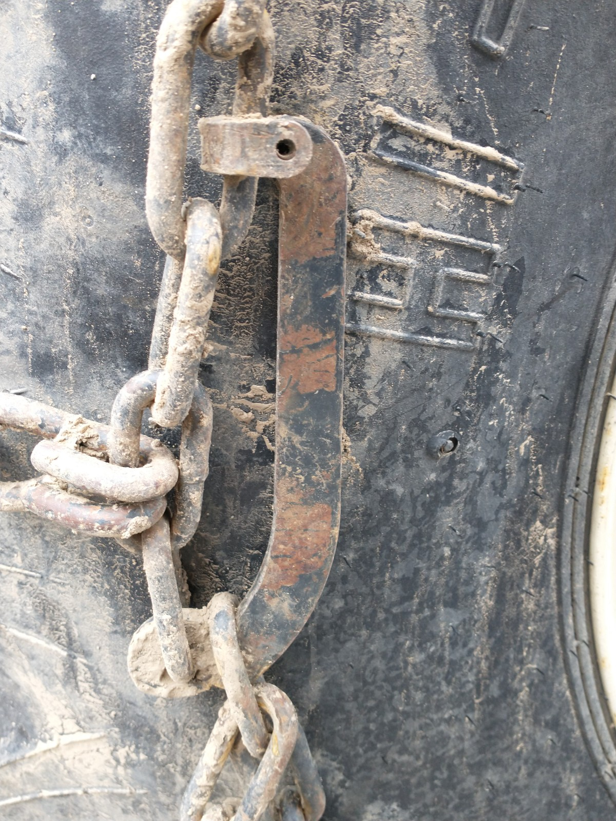 chain hook 3.jpg