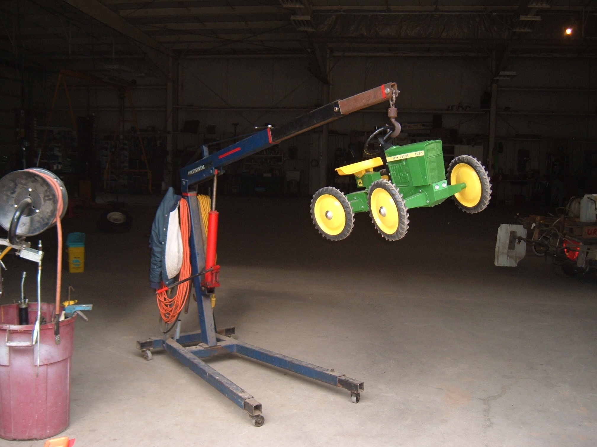 cherry pickadeere.JPG